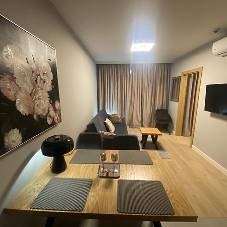 Wiktoryn 6 Piekne Nowe Apartamenty Z Duzymi Balkonami Varsovie Extérieur photo